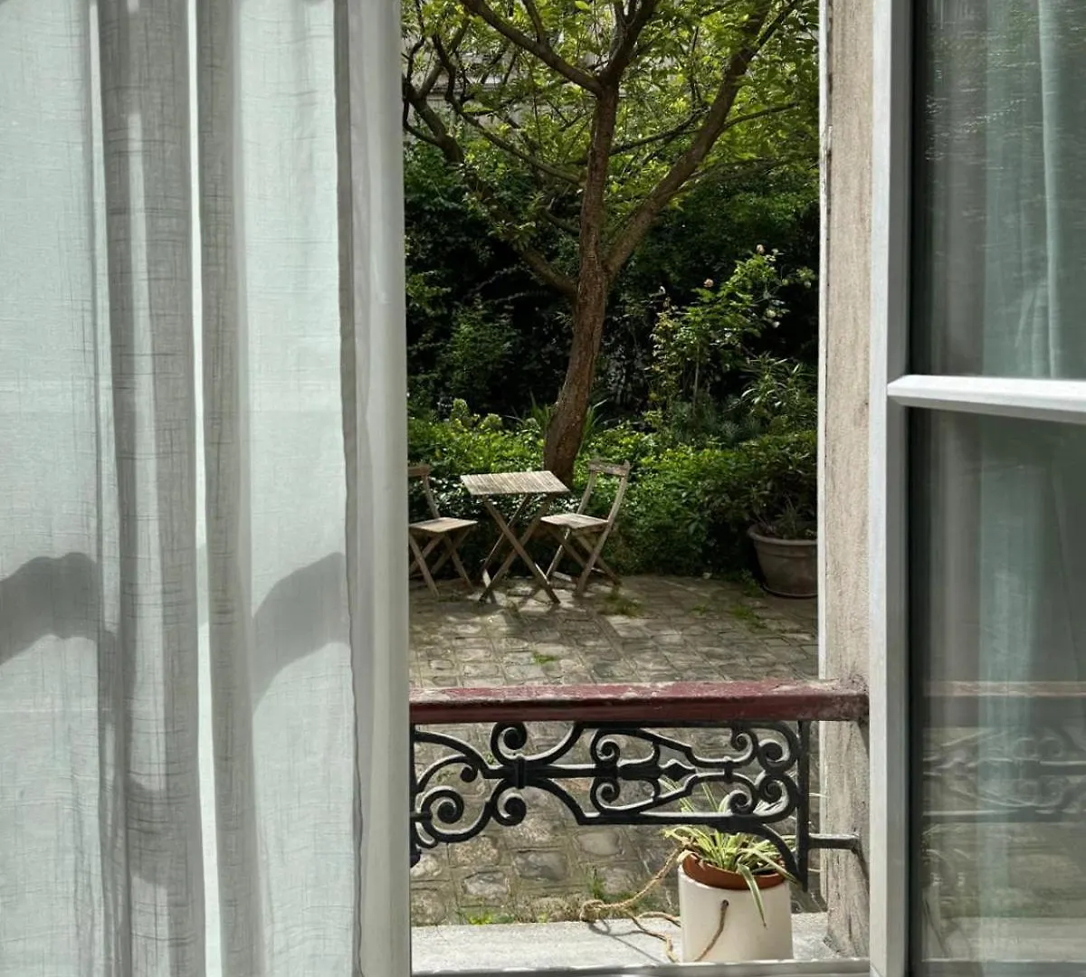 Apartamento Cocon Lumineux Au Coeur Du 18Eme París